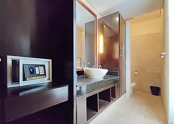 Villa Diana Bali 14 Bedrooms Seminyak (Bali)