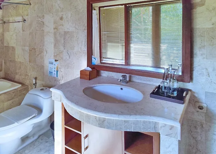 Villa Diana Bali 14 Bedrooms *