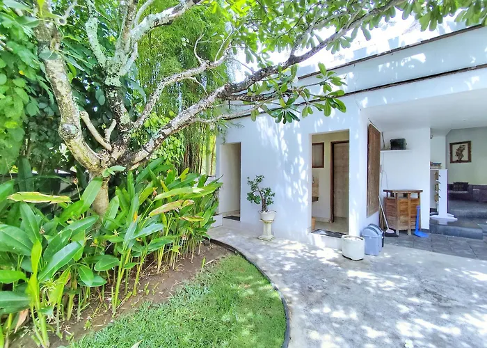 Diana Bali 14 Bedrooms Villa