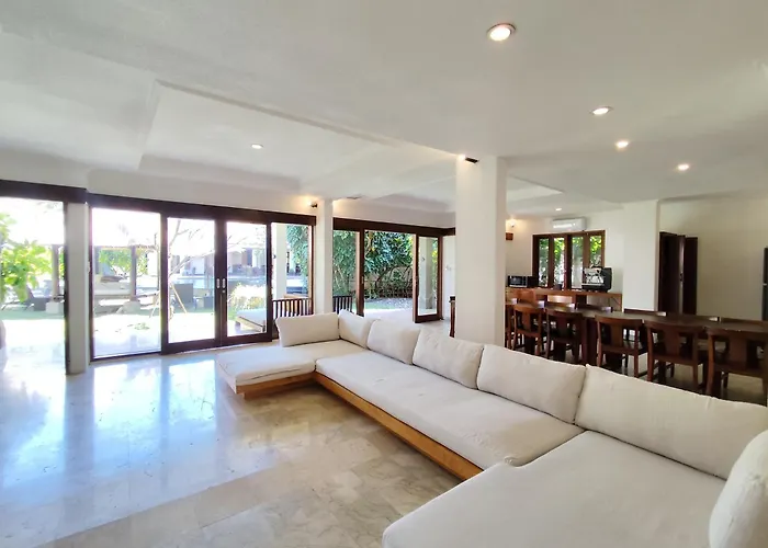 Villa Diana Bali 14 Bedrooms Seminyak (Bali)